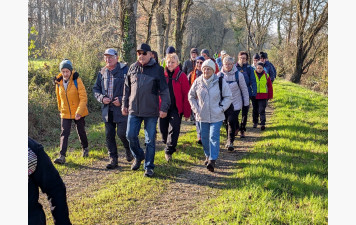 Vin chaud et mogettes à la rando de la St Sylvestre du 27 décembre