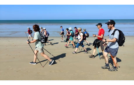 Marche nordique à la Barre de Monts